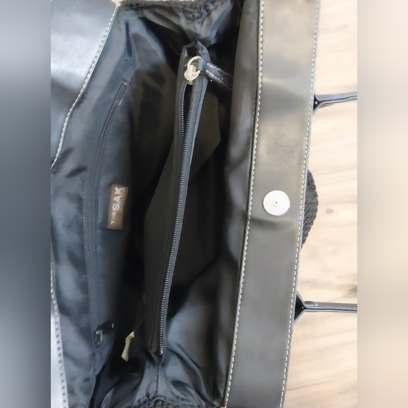 The Sak Black Crochet Shoulder Bag - Picture 3 of 6